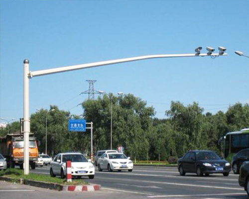 墨竹工卡监控杆