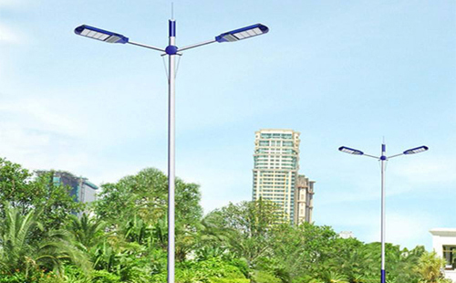 城市节能改造怎样选墨竹工卡LED路灯色温